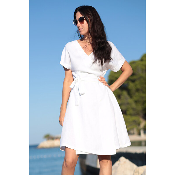 Lotika Krátke autorské šaty zo 100% lanu 52324441