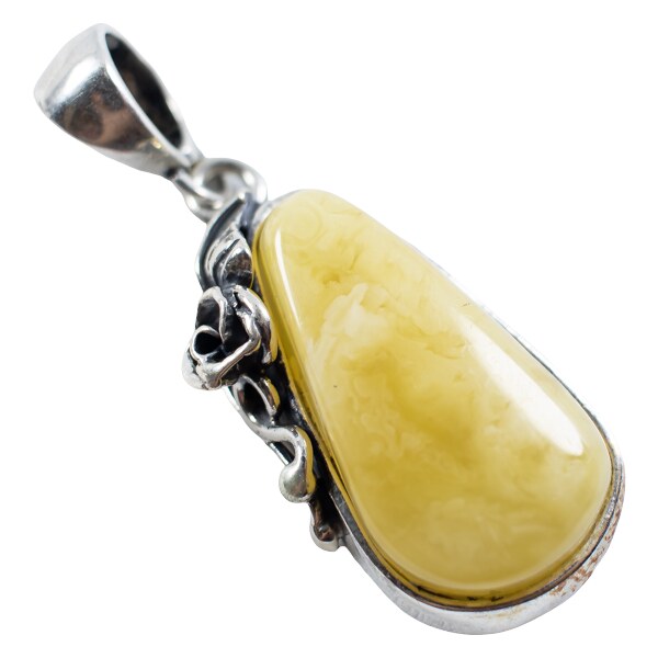 Strieborný jantárový prívesok Glare 185 51007715