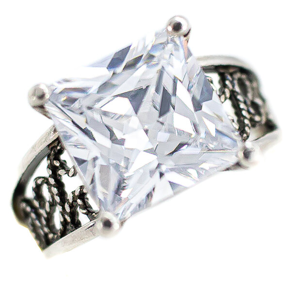 Strieborný prsteň Glare 104 51007472