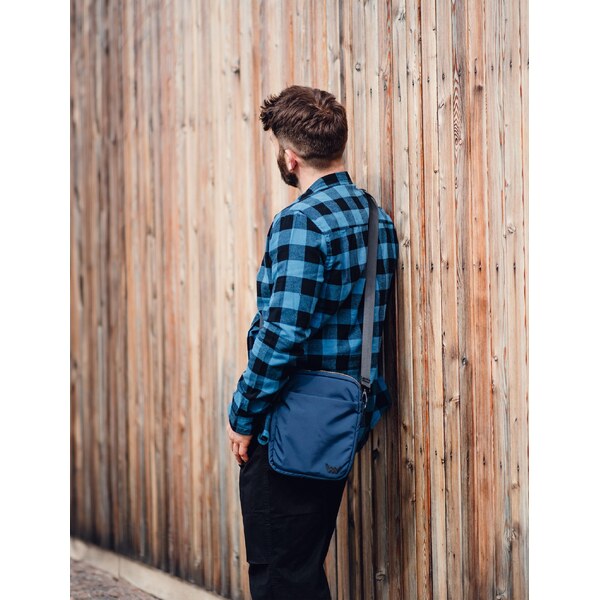 Vuch Pánska crossbody taška Arllo Blue 66591613