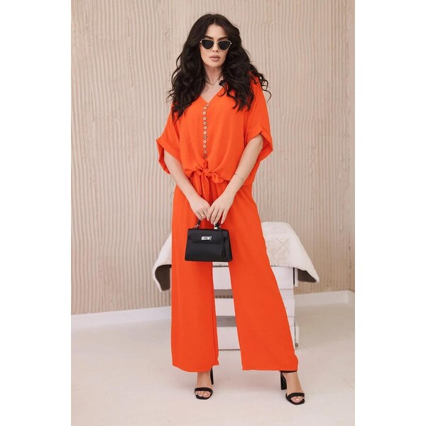 MladaModa Komplet nohavíc a blúzky s gombíkmi model 5963 oranžový 53200341