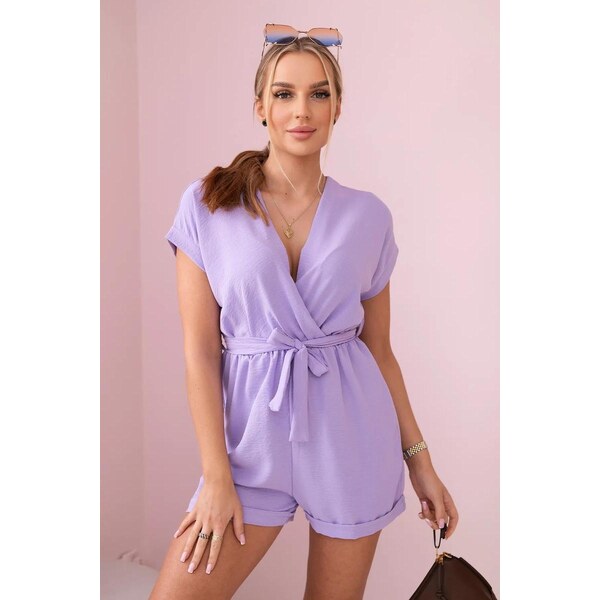 MladaModa Krátky overal s viazaním v páse model 6494T farba lila 58163597