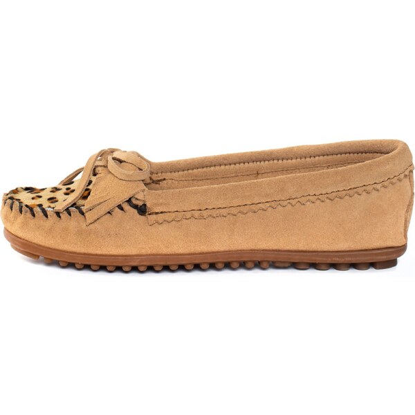 Minnetonka Mokasíny Kilty Plus koňaková / svetlohnedá / čierna 54349080