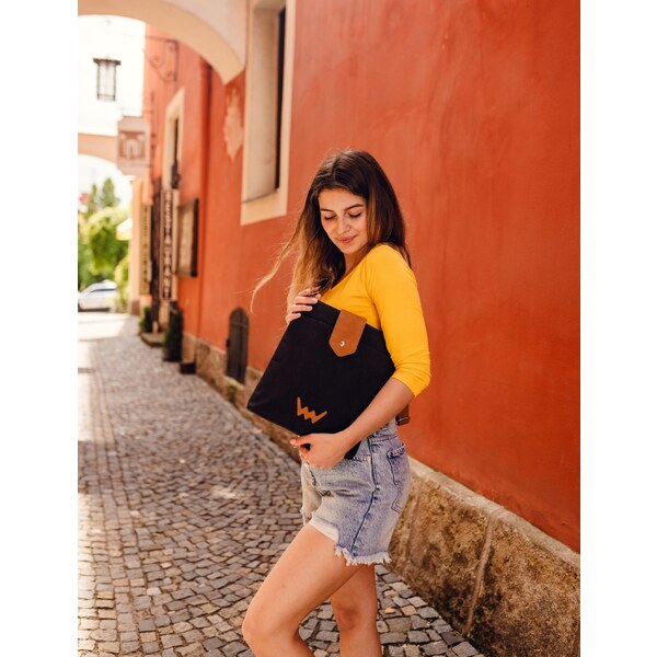 Vuch Dámska crossbody kabelka Vigo Black 66592398