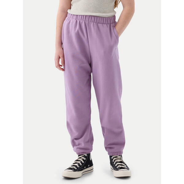 Teplákové nohavice Gap 51160447