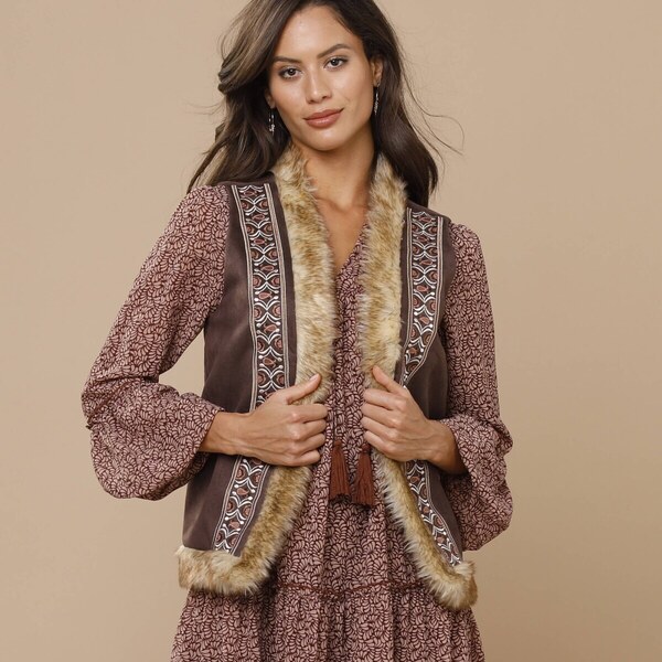 Vesta so semišovým vzhľadom a výšivkou čokoládová 038 Blancheporte 56607771