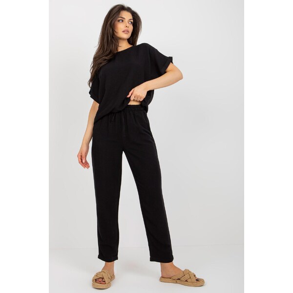 MladaModa Letná tepláková súprava model 414205 čierna 56979474