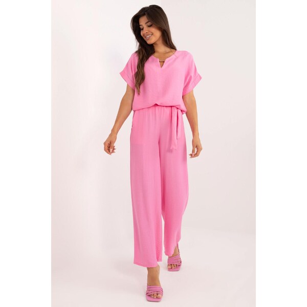 MladaModa Letná viskózová súprava blúzky a nohavíc model 30163 jasná 56979544