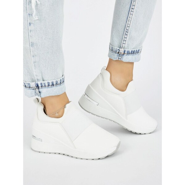 Praktické dámske tenisky biele na klin 58288272