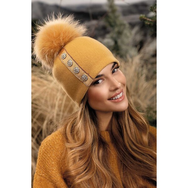 KRUMLOVANKA Žltá dámska zimná čiapka s brmbolcom 100% vlna Woolmark W 66187367