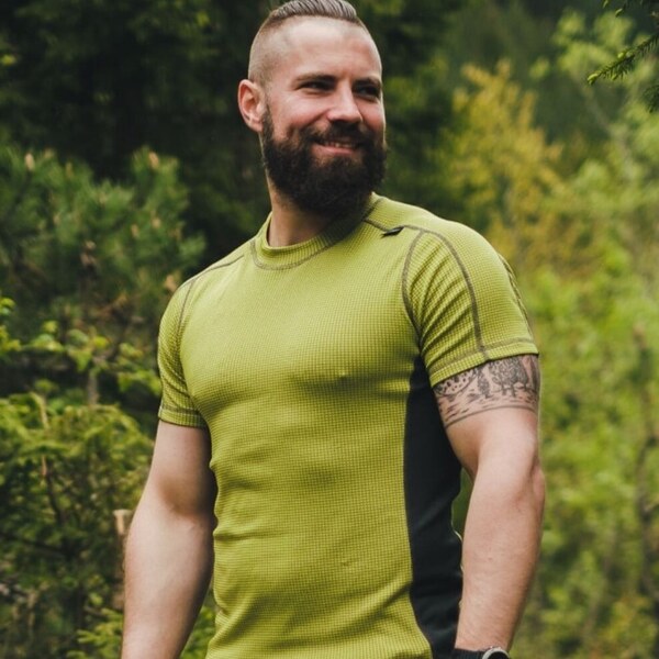 TERMOVEL Pánske neónovo žlté funkčné tričko 57962917