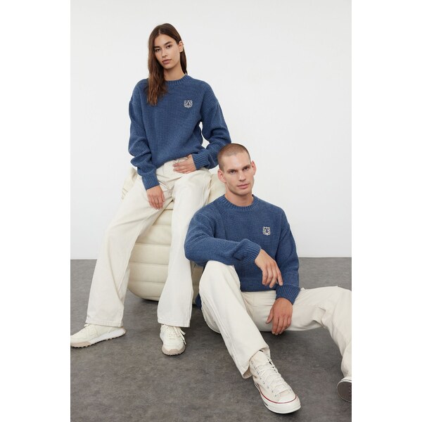 Trendyol Indigo Oversize Crew Neck Textured Sweater 64644852
