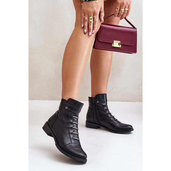 Boto Insulated womens ankle boots on a flat heel black labise 67010389