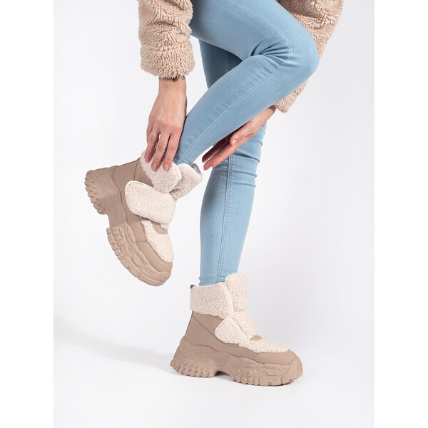 SEASTAR Beige snow boots on a platform with lamb fur 59827215