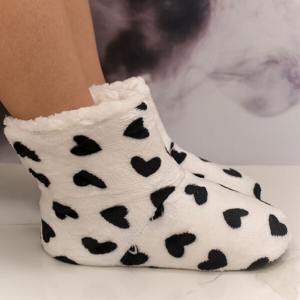 MR PAMUT Dámske plyšové bielo-čierne ponožky Heart Warmth 35-41 60223969