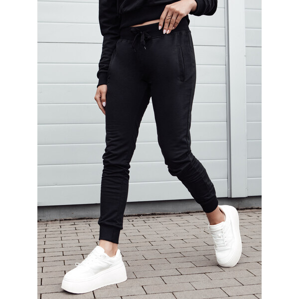 BASIC Čierne dámske tepláky FITS UY2303 60382007