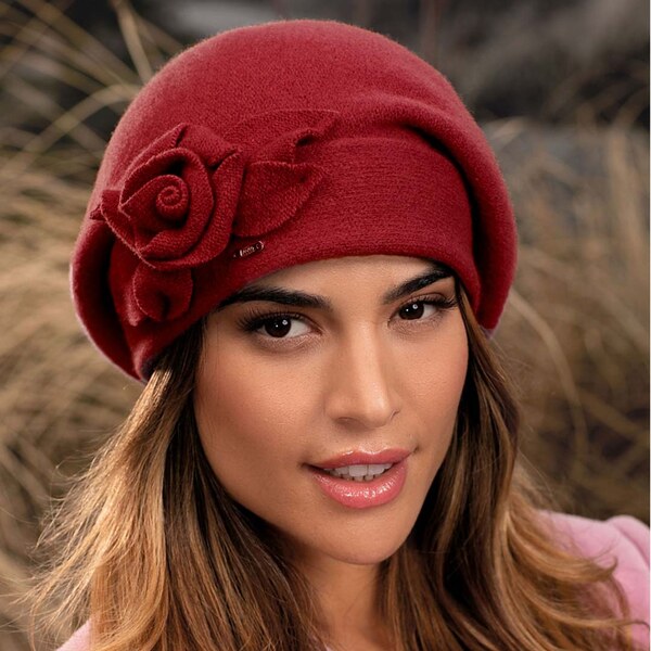 Krumlovanka Dámska zimná čiapka 100% vlna Woolmark W-0838/144 vínová 60425645