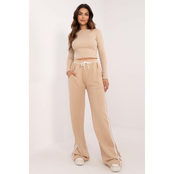 MladaModa 2-dielna súprava topu a nohavíc model 97022 béžová 60493617