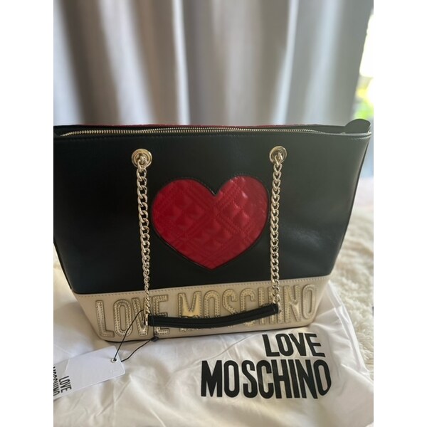 Dámska Kabelka Love Moschino 60113364