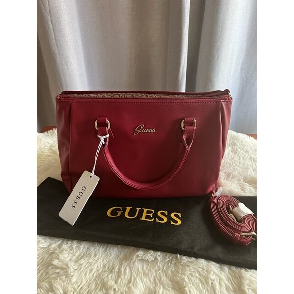 Dámska Kabelka crossbody Guess Lorelai Satchel červená 60113404