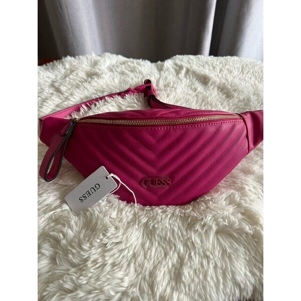 Dámska Guess ľadvinka 60113407