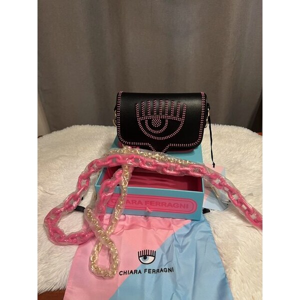 Dámska Kabelka CHIARA FERRAGNI - Range A Eyelike Bags black crossbody 60113446