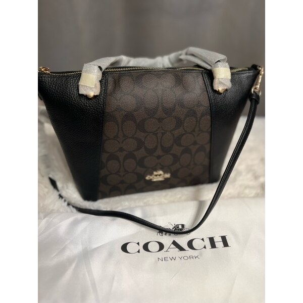 Dámska Kabelka COACH SIG KCY SATC crossbody 60209703