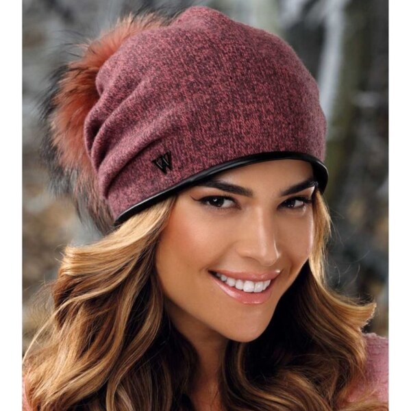 KRUMLOVANKA Vlnená dámska čiapka s brmbolcom W-0598/242M ružový 60535749