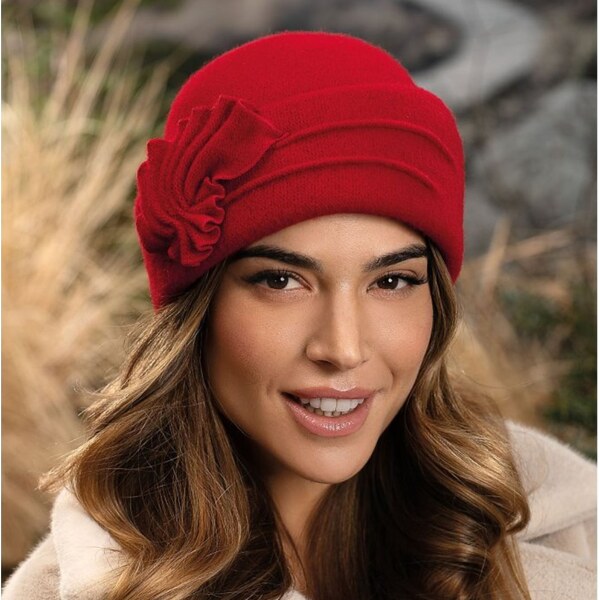 KRUMLOVANKA Zimná dámska čiapka W-0794/001 vo viacerých farbách 60535760