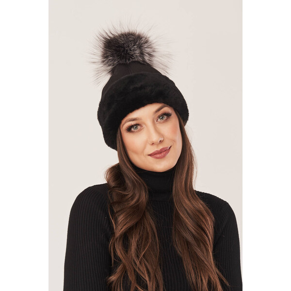 KONOPKA Dámska zimná čiapka s brmbolcom 35967525