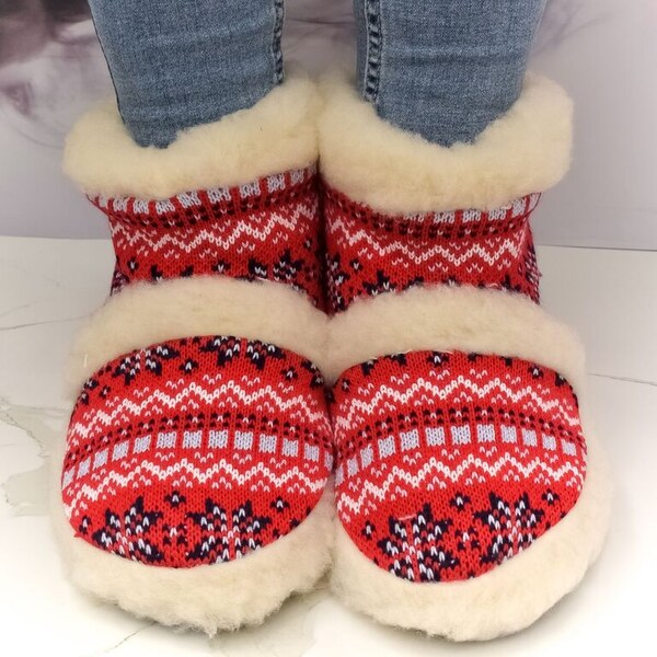 JOHN-C Dámske červené bamboše z ovčieho rúna MARIKA 60626687