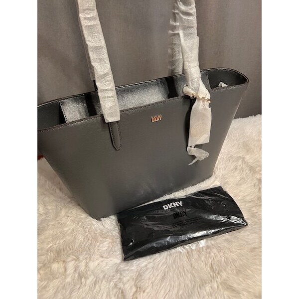 Dámska DKNY kabelka Bryant Dark Grey kožená 60997005