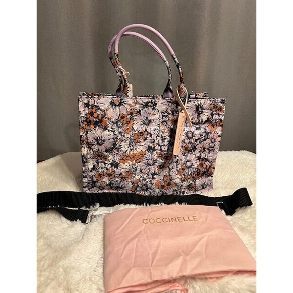 Dámska Kabelka Coccinelle flowers 60996999