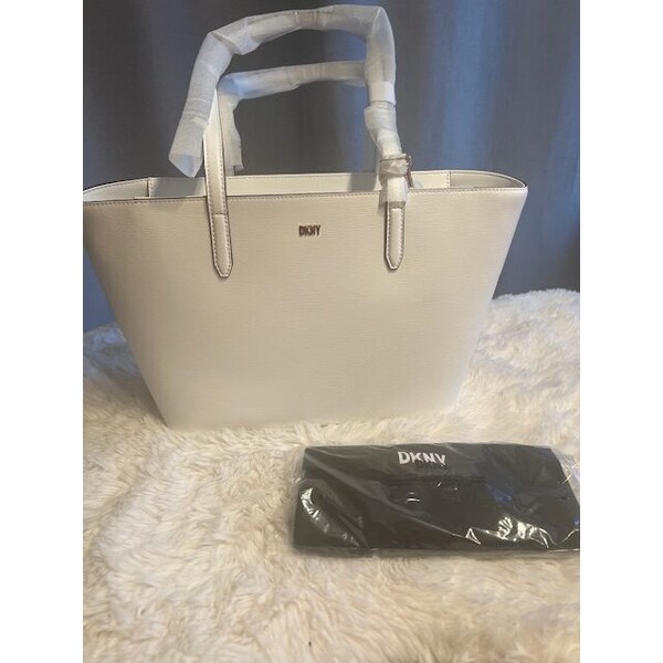 Dámska Kabelka DKNY kožená Bryant white 61015358