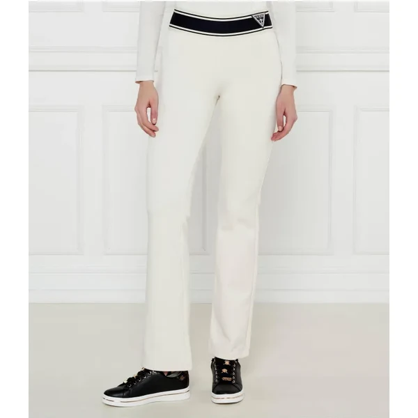 GUESS ACTIVE Teplákové nohavice ANN | Regular Fit 61233320