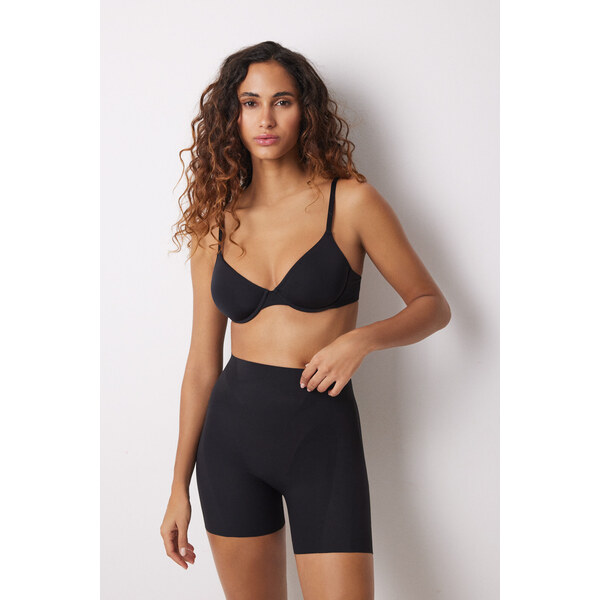 womensecret Čierne zoštíhľujúce a push-up šortky 61251993