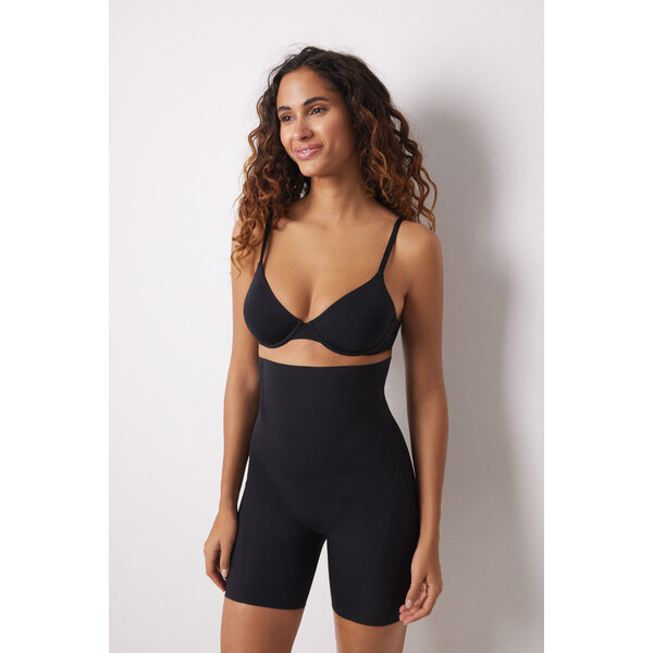 womensecret Čierne push-up a zoštíhľujúce cyklistické šortky 61251992