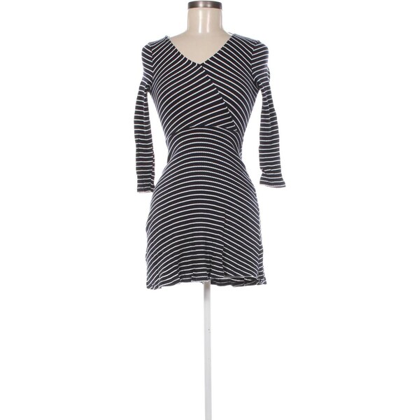 Šaty Bershka 61274261