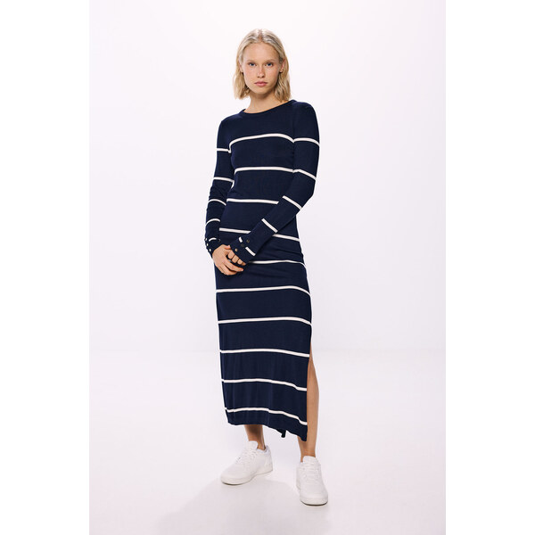 SPRINGFIELD Midi pletené šaty s gombíkmi a manžetami 61276414