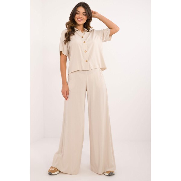 MladaModa Elegantný letný komplet košele a nohavíc model 71420 béžový 62554540