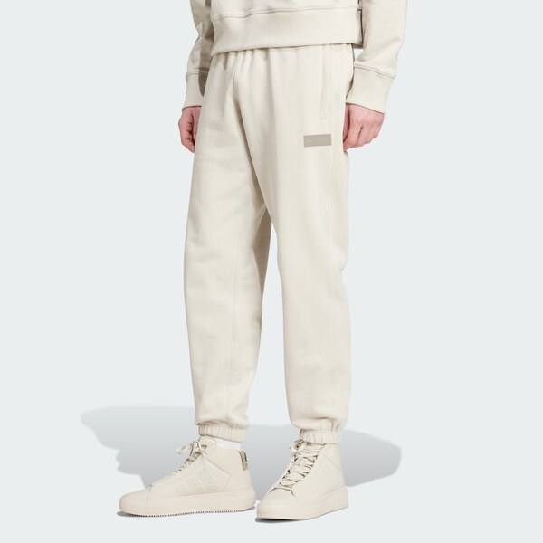 Adidas TEPLÁKY MERCEDES - AMG PETRONAS FORMULA ONE TEAM PREMIUM SWEAT 62061198