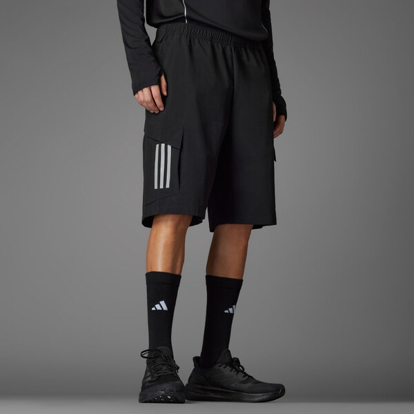 Adidas ŠORTKY MERCEDES - AMG PETRONAS FORMULA ONE TEAM MECHANICS 64491127