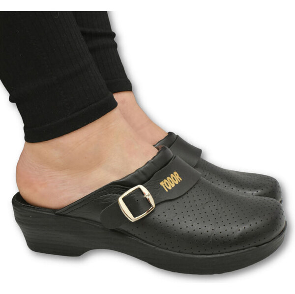 JOHN-C Dámske čierne klinové šľapky MILA 62593001