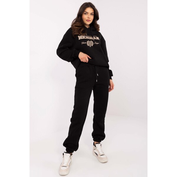 MladaModa Zateplená tepláková súprava Michigan s klokankou čierna 62639696