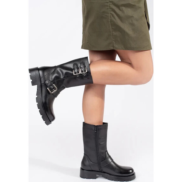 BASIC Čierne kožené dámske členkové topánky na platforme zdobené 58359602