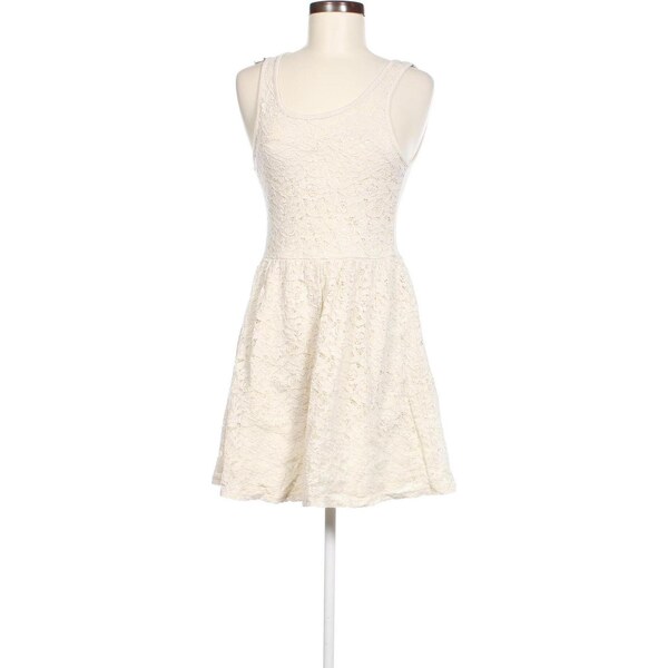 Šaty Review 62805812