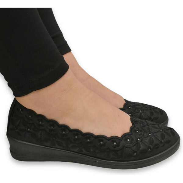 JOHN-C Dámske čierne mokasíny LILLY 62809274