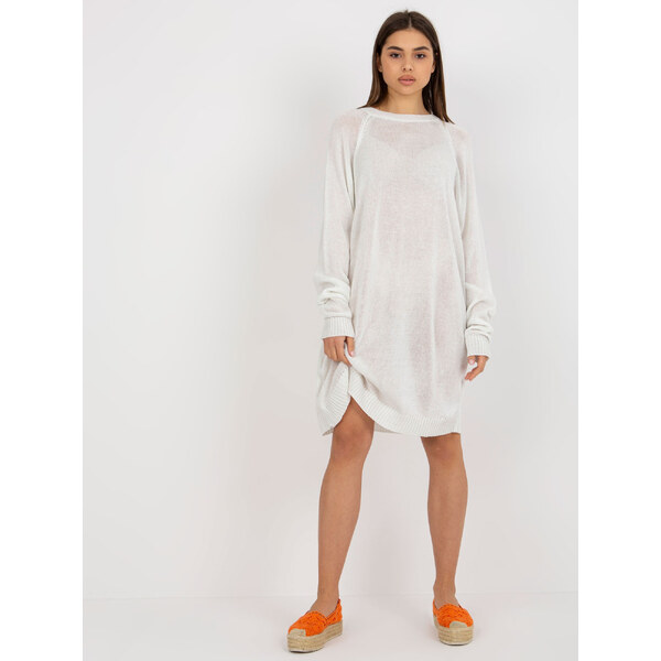 BASIC Bílé svetrové oversize šaty BA-SW-9005.36P-white 40763288