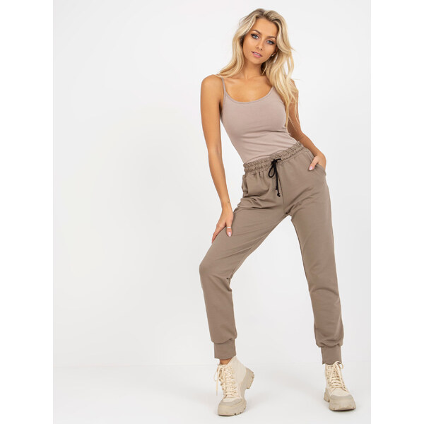 BASIC Tmavobéžové dámske tepláky s vysokým pásom LK-SP-508922.05-dark 36365695