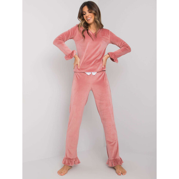 RUE PARIS Lososové dámske velúrové pyžamo s volánikmi RV-PI-7394.23X 57948987